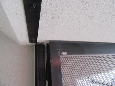 ドアクローザの交換Before